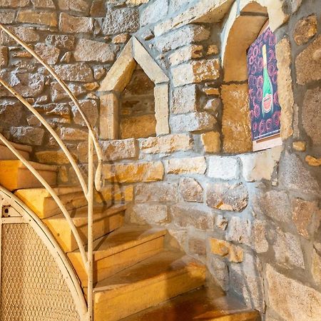 Aux Prisons De Montagny Bed & Breakfast Montagny  Bagian luar foto