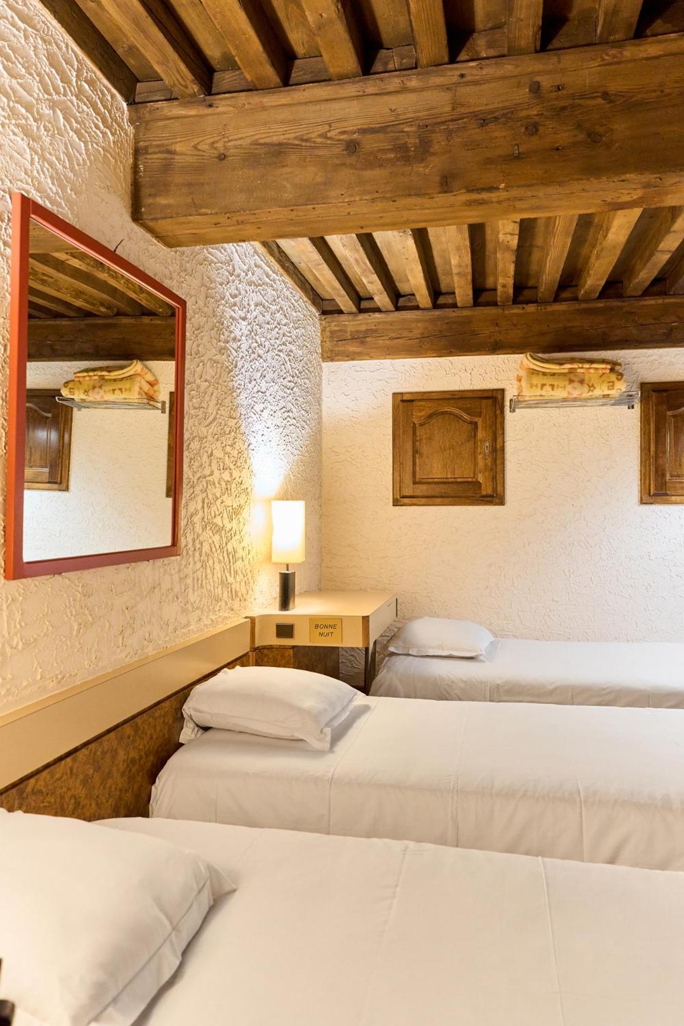 Aux Prisons De Montagny Bed & Breakfast Montagny  Bagian luar foto
